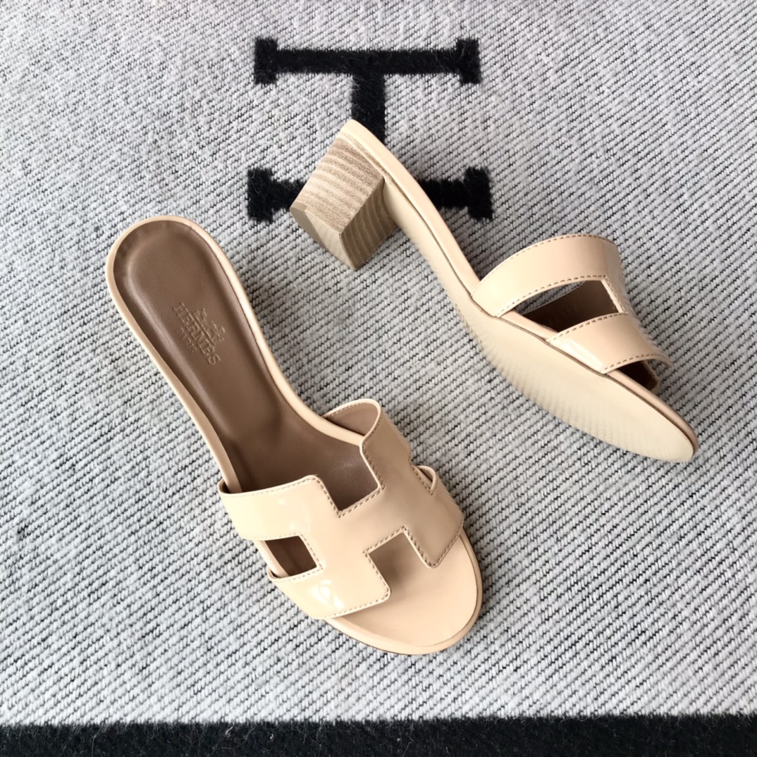 에르메스 올수공 오아시스 슬리퍼 샌들 페이던트 15